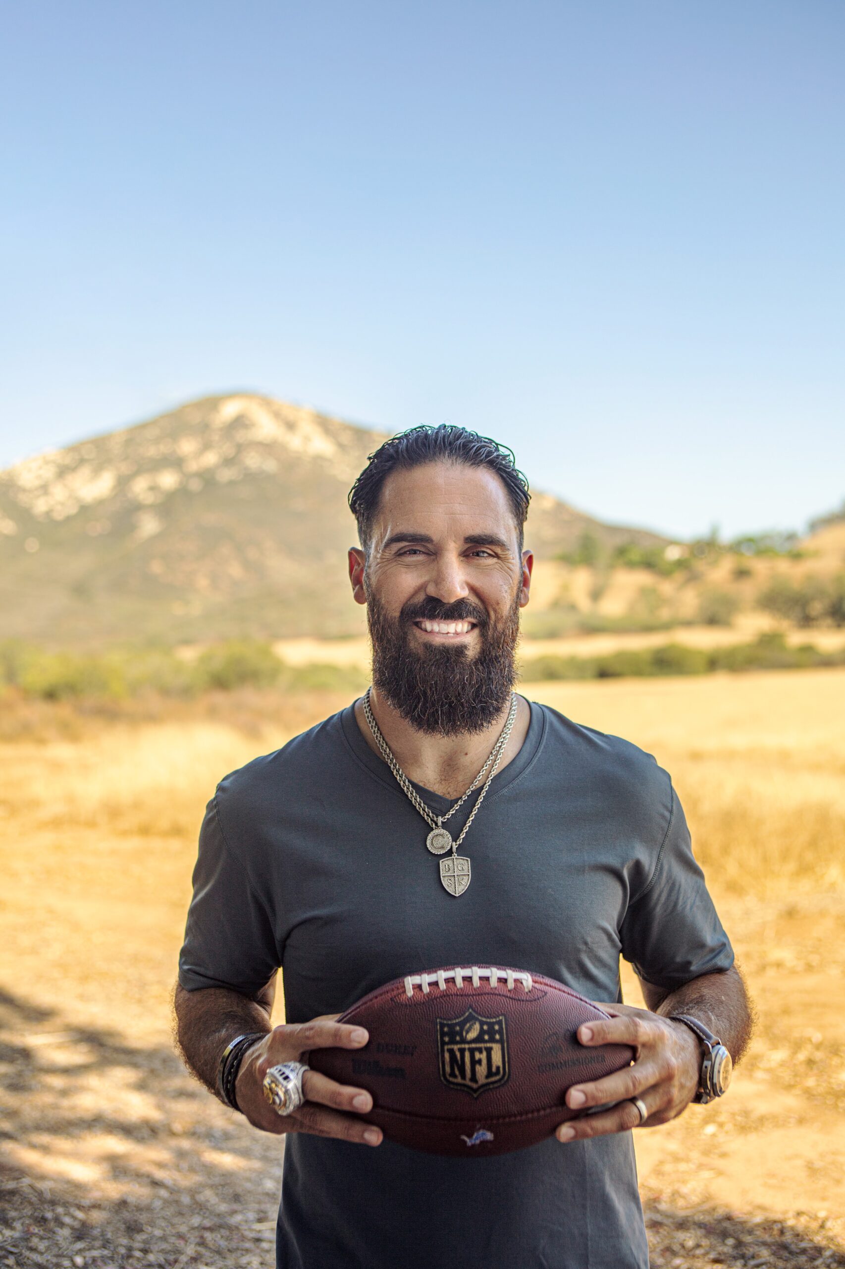 Super Bowl Champion Eric Weddle Exemplifies Humility On and Off